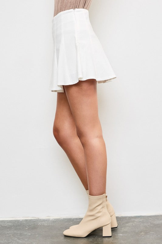 The Mia skort- White