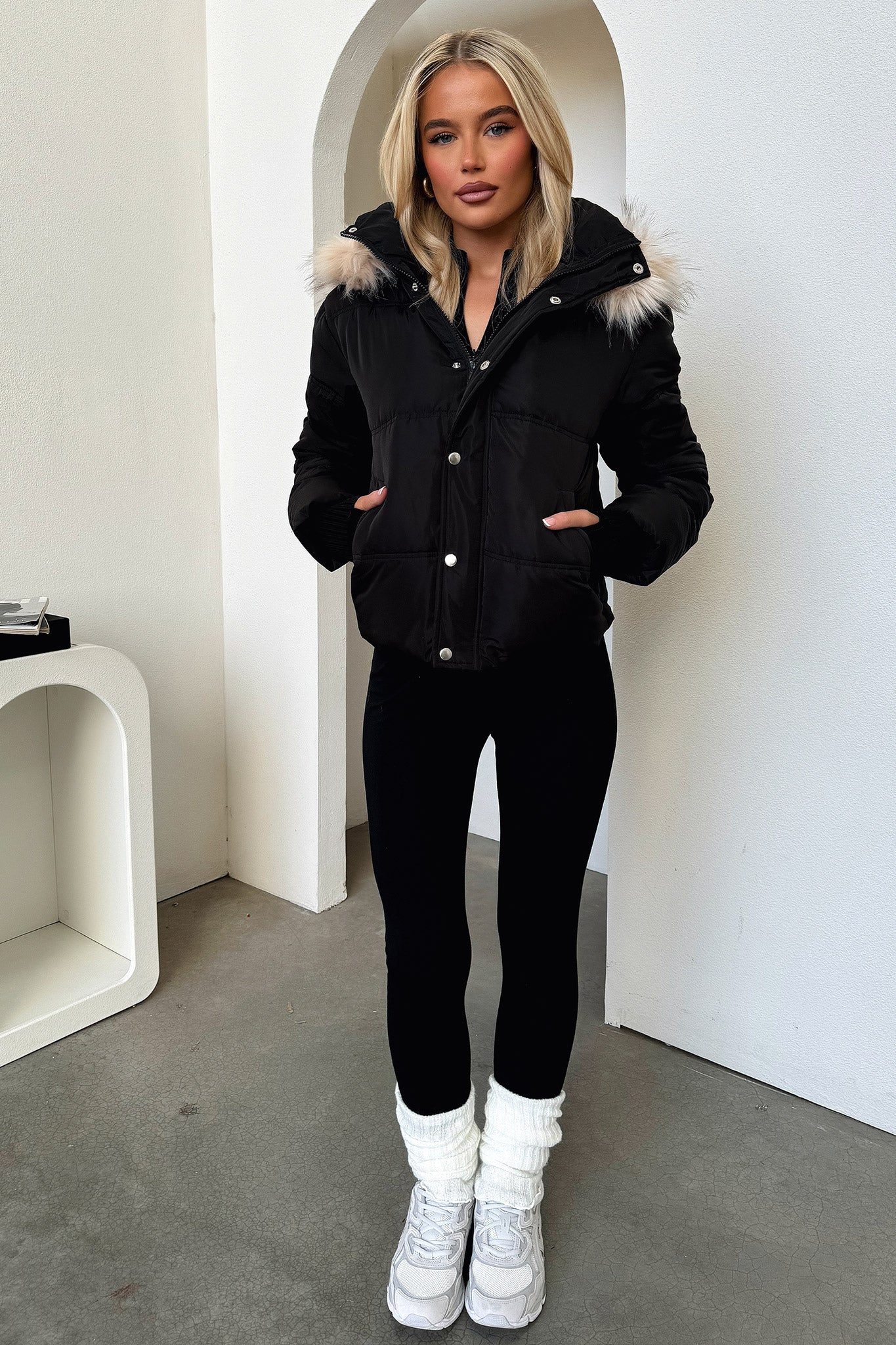 Coleman Puffer Jacket - Black