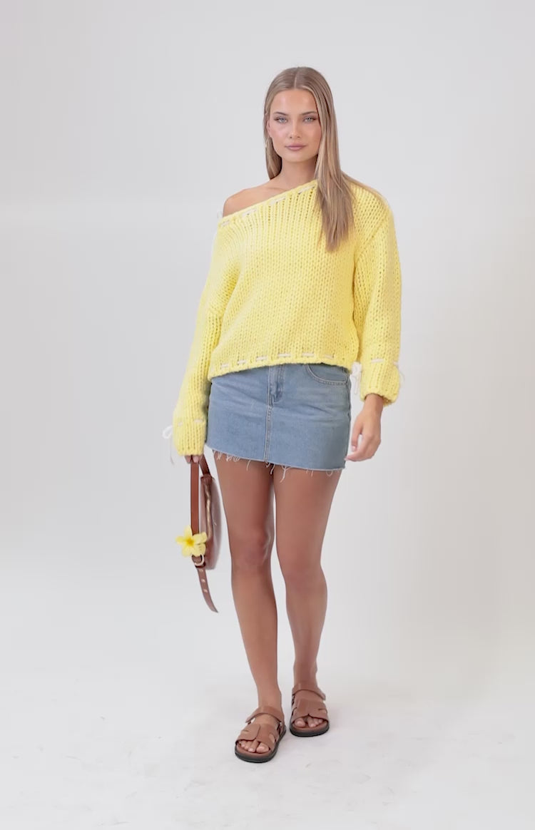 Bea Yellow Sweater
